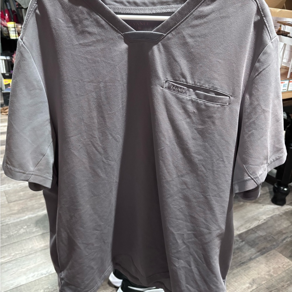 Jaanuu Grey Scrub top
